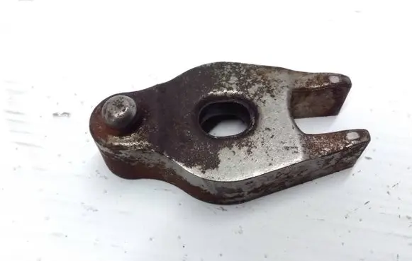 Ford Focus Fuel Injector clamp holder