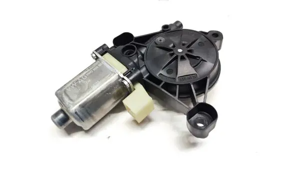 Audi A5 Front door window regulator motor 8W0959801