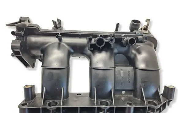 Renault Clio IV Intake manifold 70528604 140030105R 140039944R