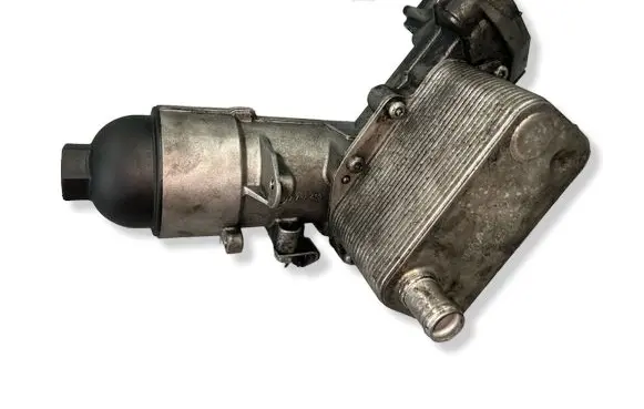 BMW X5 E53 Oil filter mounting bracket 7788453