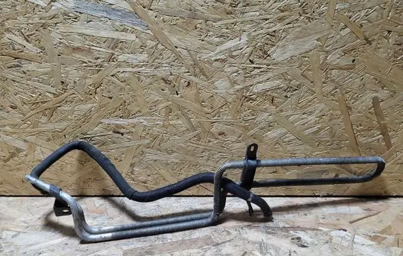 Audi A4 S4 B7 8E 8H Power steering radiator 8E0422885AK
