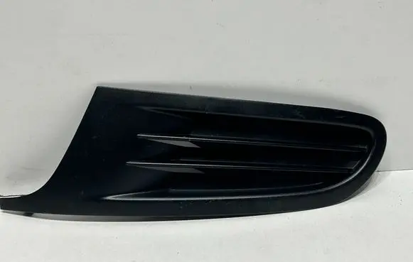 Volkswagen Golf VI Front bumper lower grill 1K9853665A