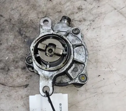 Renault Espace - Grand espace IV Vacuum pump 8200797164