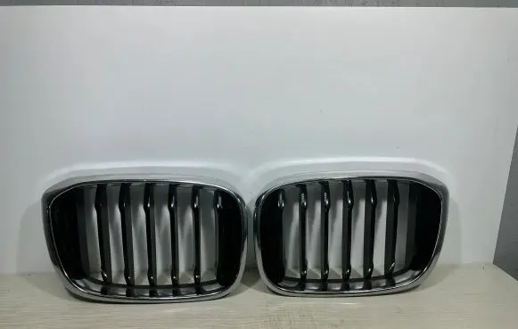 BMW X3 G01 Front grill 7440853
