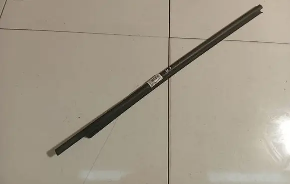 Opel Zafira A Front door glass trim molding 009153531
