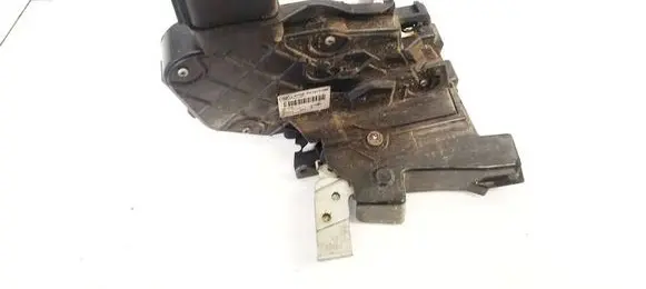 Ford Mondeo MK IV Front door lock 6M2AR21813MB