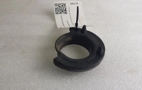 Mini Cooper Countryman F60 Front coil spring rubber mount 6871665 33536871665