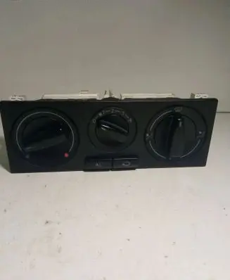 Volkswagen Golf IV Climate control/heater control trim 1J0820045F 901511210000 657837L04