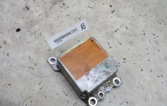 Nissan Qashqai Other control units/modules 98820BK00A