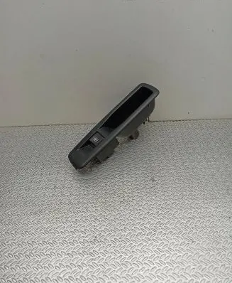 Renault Megane III Electric window control switch 829500004R 00254250