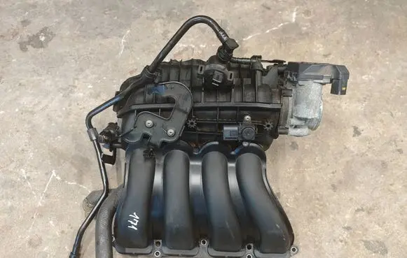 BMW 3 E92 E93 Intake manifold 