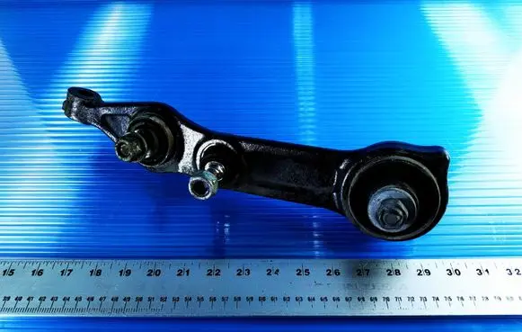 Mercedes-Benz E W211 Front control arm 0415