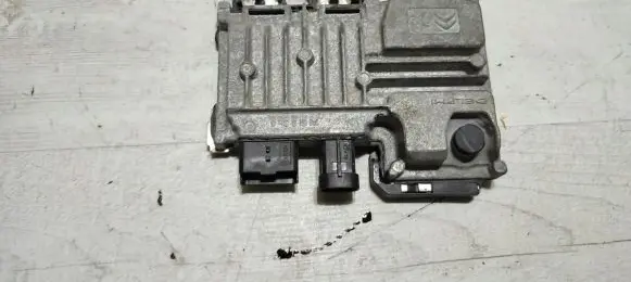 Citroen C4 Cactus Other control units/modules 9815996180