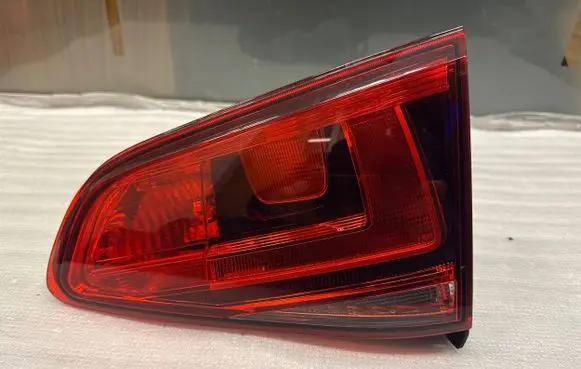 Volkswagen Golf VII Tailgate rear/tail lights 5GM945094A 00195134 2SD01197804