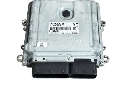 Volvo V60 Engine control unit/module 31336983 1039S50500 0281018414