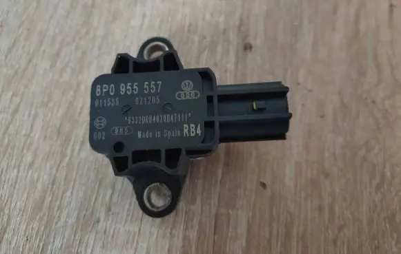 Audi A4 S4 B7 8E 8H Airbag deployment crash/impact sensor 8P0955557