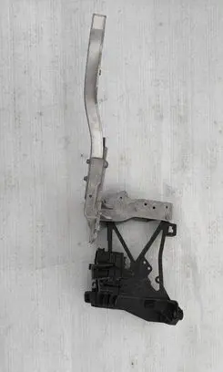 Mercedes-Benz E W213 Radiator support slam panel bracket A2136206300 2710160605 T49418A