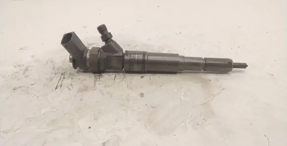 Fuel injector