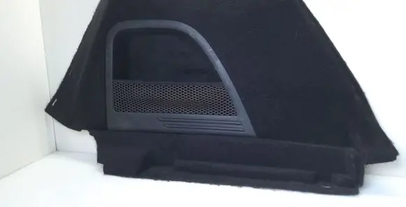 Trunk/boot side trim panel