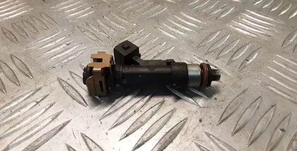 Opel Corsa C Fuel injector 0280158501