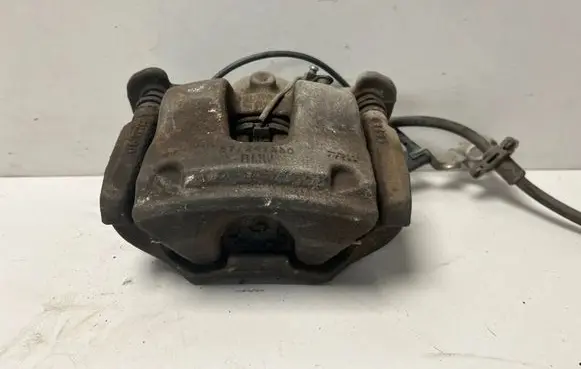 BMW X1 F48 F49 Front brake caliper 6860267 6867311