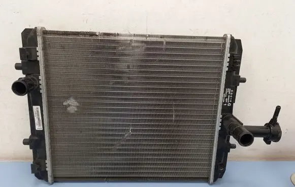 Toyota Aygo AB10 Coolant radiator 867560000