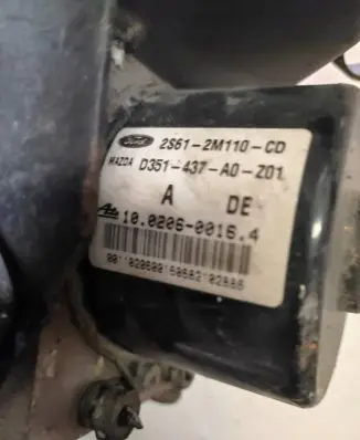 Ford Fiesta ABS Pump 10096001003 00008556D1