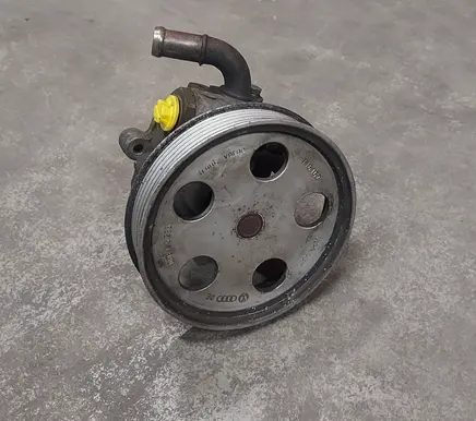 Audi A4 S4 B6 8E 8H Power steering pump 06B145255 1161G2 8D0145145L