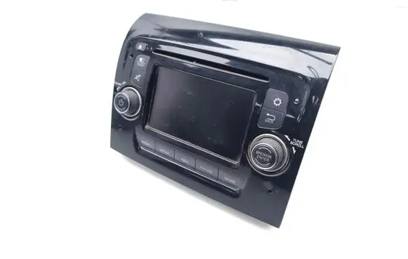 Radio/CD/DVD/GPS head unit
