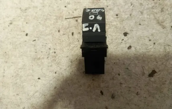 Volkswagen Jetta VI Electric window control switch 7l6959855b