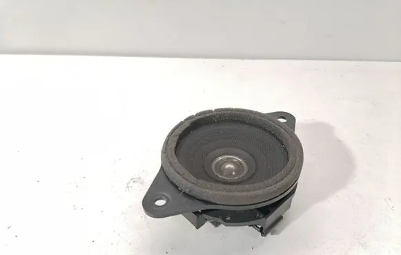 Lexus GS 250 350 300H 450H Panel speaker 8616030D90
