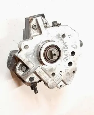 Volvo XC90 Fuel injection high pressure pump