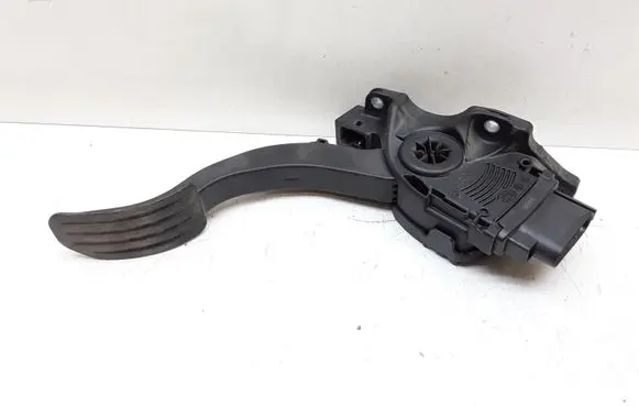 Volvo V70 Accelerator throttle pedal 6G929F836AD 6PV00922000