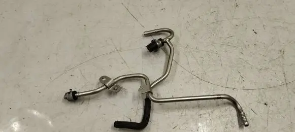 Audi Q3 8U Fuel return line/hose 03l201360ad