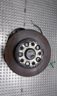 Mercedes-Benz C W203 Front wheel hub spindle knuckle 20900