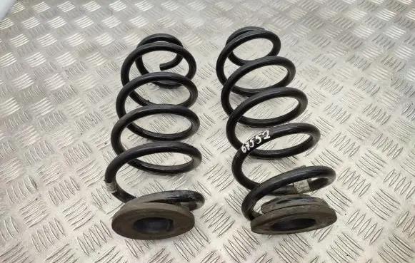 Ford Focus Rear coil spring JX615560EFB