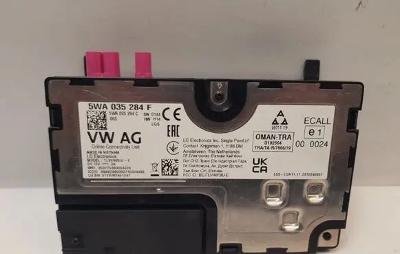 Volkswagen Caddy Trunk lid opening control unit 5WA035284F