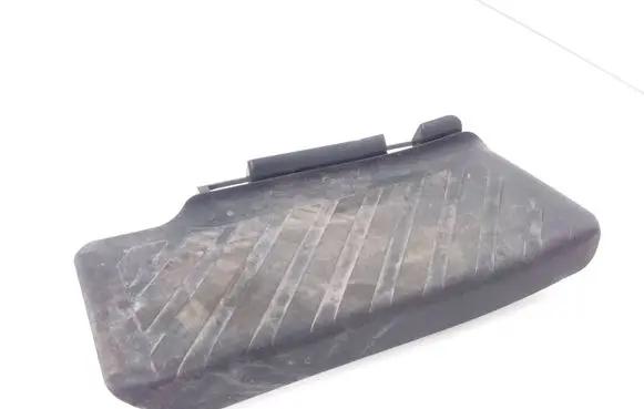 Volkswagen Golf VII Foot rest pad/dead pedal 5Q1864777B