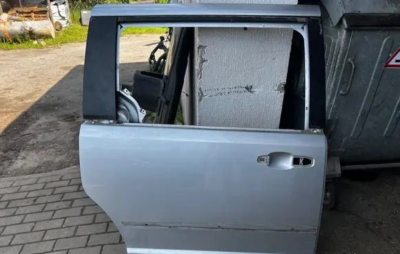 Chrysler Grand Voyager V Side sliding door