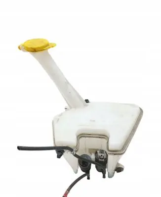 Toyota Yaris Windshield washer fluid reservoir/tank 
