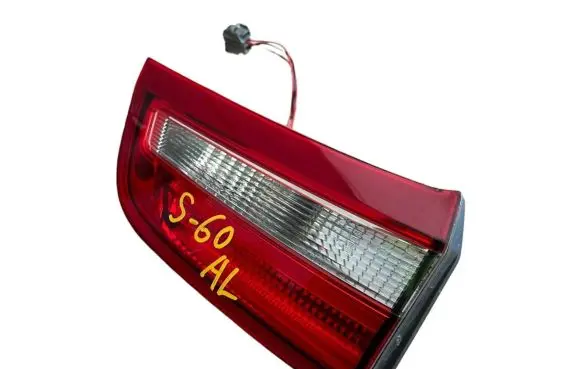 Volvo S60 Tailgate rear/tail lights 30796271 21500101 VV0560C