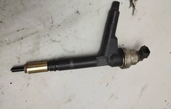Opel Meriva A Fuel injector 8973138612 05G25817