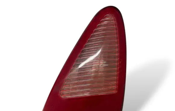 Alfa Romeo 147 Tailgate rear/tail lights 46747825 46556346 03320010
