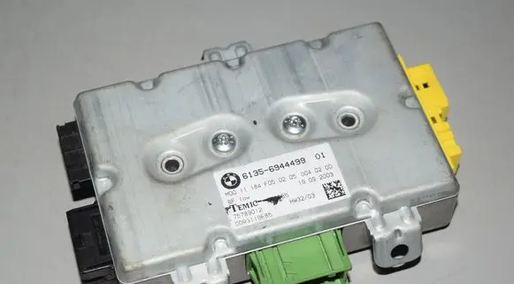 BMW 5 E60 E61 Airbag control unit/module 6944499