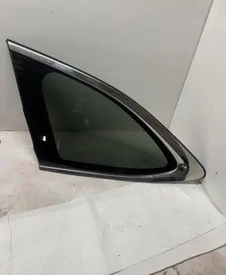 Subaru Outback (BT) Rear side window