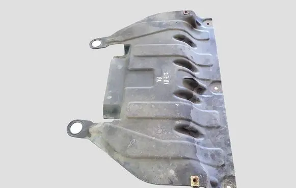 BMW 1 F20 F21 Engine splash shield/under tray 6850067 51164310