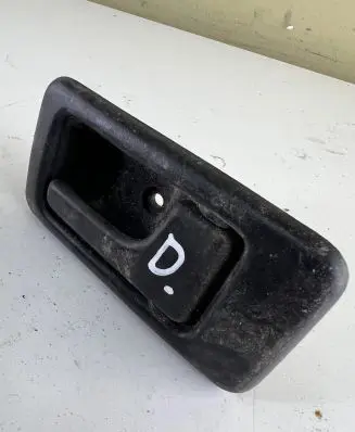 Opel Frontera B Front door interior handle