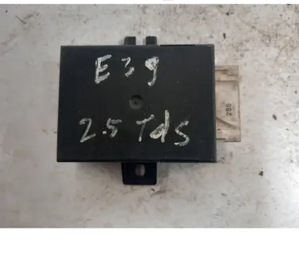 BMW 5 E39 Other control units/modules 61358352494 55892110