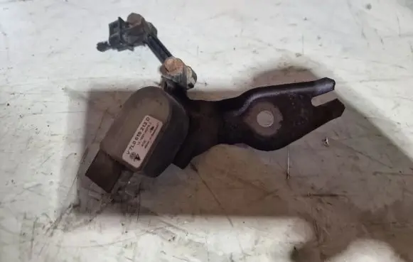 Headlight level adjustment motor