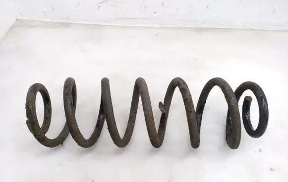 Skoda Superb B8 (3V) Rear coil spring